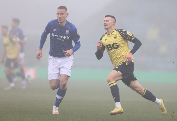 Nhận định soi kèo Oxford vs Ipswich lúc 3h00 ngày 29/11/2025